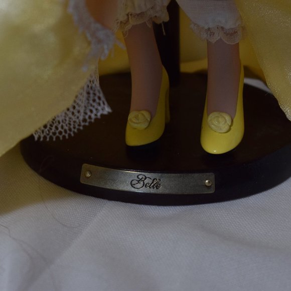 Doll Belle, Disney, 16", with balancing stand, New without tags - Picture 3 of 10
